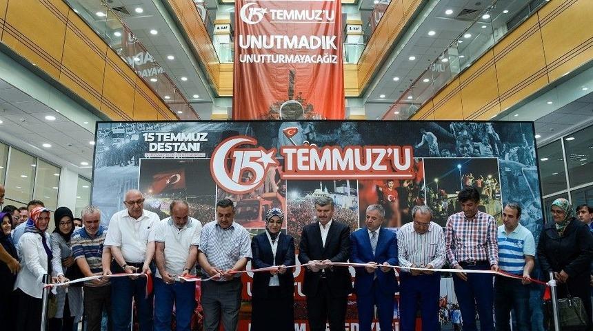 Meram’da 15 Temmuz Destanı Fotoğraf Sergisi Açıldı