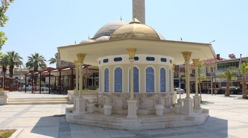 Germencik Kent Meydanı&rsquo;nda Yapımı Tamamlanan Şadırvan G&ouml;z Kamaştırıyor