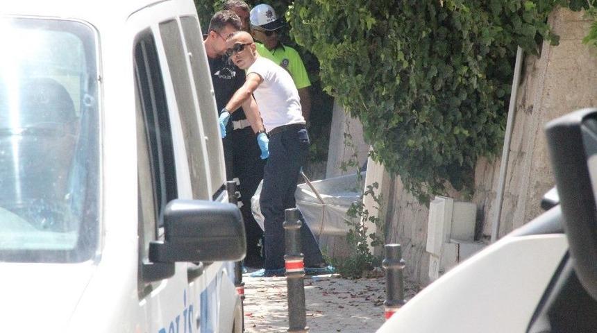 Deaş&rsquo;lı 2 Ter&ouml;ristin Cesedi Daha Evden &Ccedil;ıkarıldı