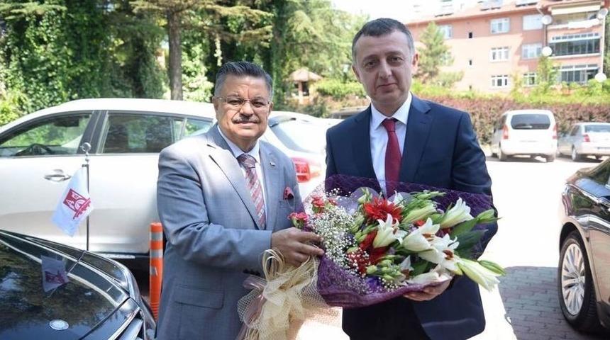 Vali B&uuml;y&uuml;kakın&rsquo;dan Başkan Yağcı&rsquo;ya Ziyaret
