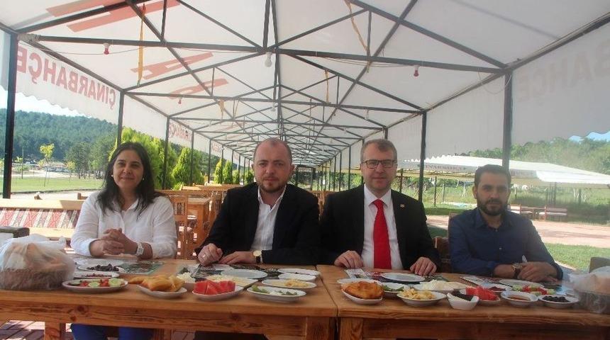 Ak Parti Bilecik Milletvekili Eldemir Ve İl Başkanı Karabıyık Soruları Yanıtladı