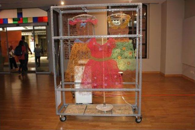 Kadir Has Üniversitesi Yaz Sergisi Açıldı 1