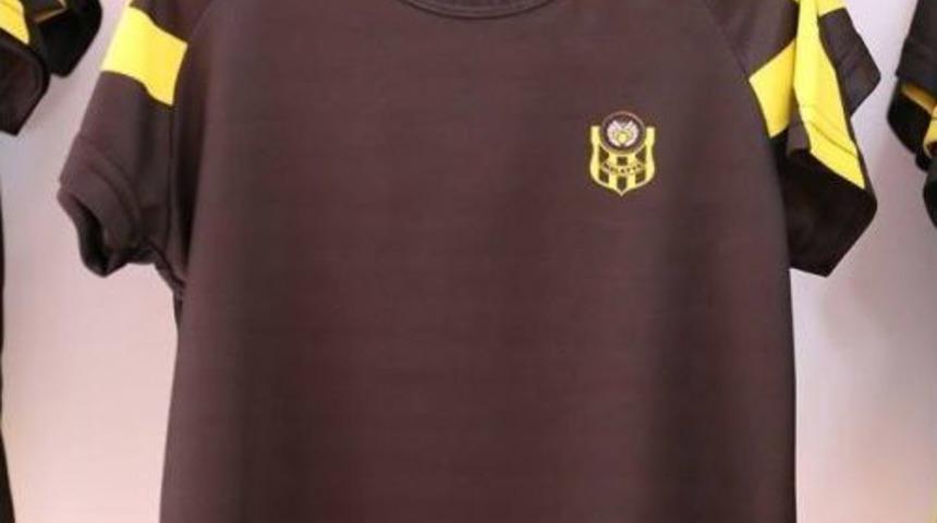 Evkur Yeni Malatyaspor Store Mağazası&rsquo;na Yoğun İlgi