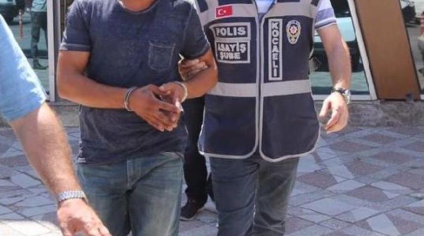 Tartıştığı Komşusunun Oğlunu Bacağından Vurdu