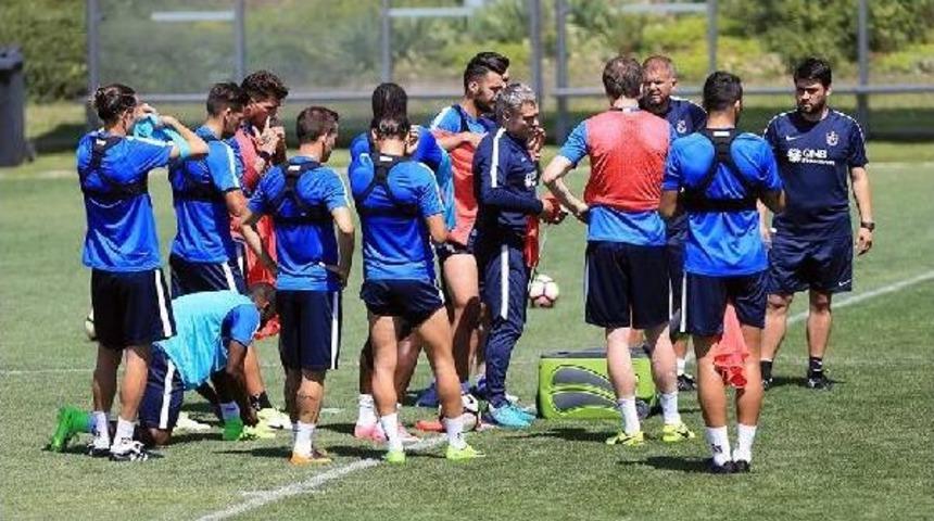 Trabzonspor'da Top &Ccedil;alışması