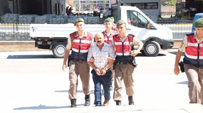 Mısır Tarlası İ&ccedil;inde Esrar Yetiştiren Şahıs Tutuklandı