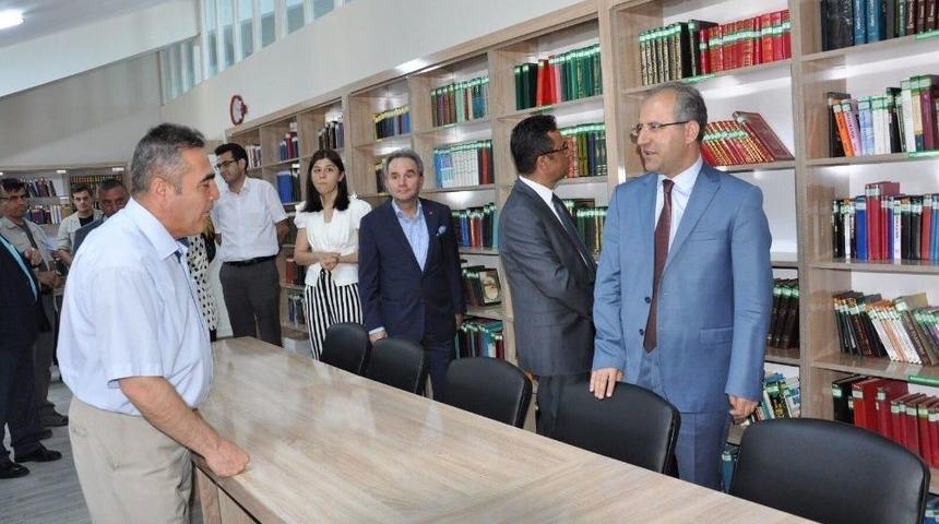 Erzurum E Tipi Kapalı Ceza İnfaz Kurumu&rsquo;nda K&uuml;t&uuml;phane Ve Bayan Kuaf&ouml;r&uuml; Hizmete A&ccedil;ıldı