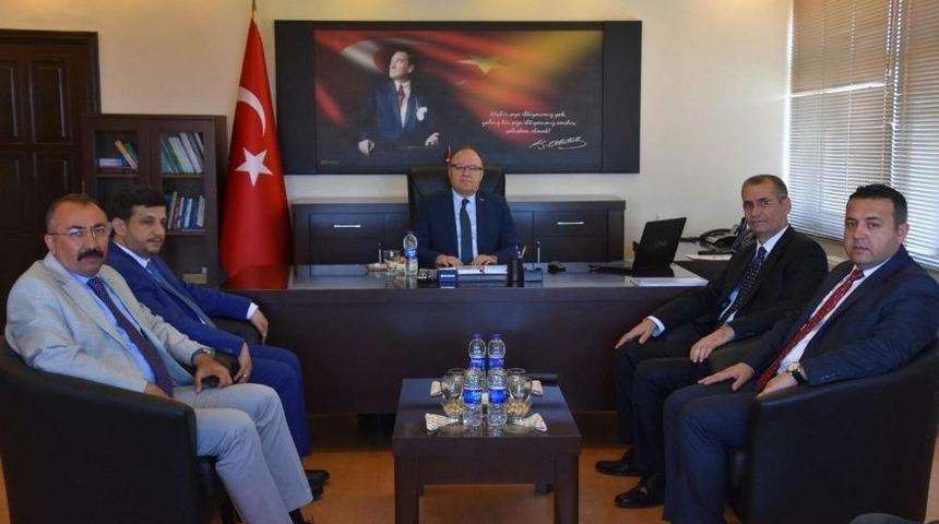 Vali Tutulmaz, Kaymakam Eskin&rsquo;i Ziyaret Etti