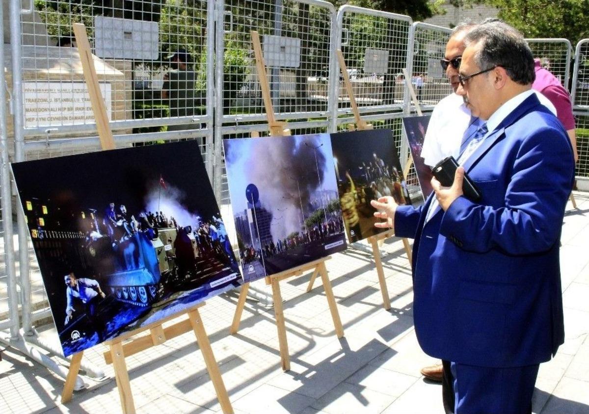 Van B&uuml;y&uuml;kşehir Belediyesinden &rsquo;15 Temmuz&rsquo; Konulu Sergi
