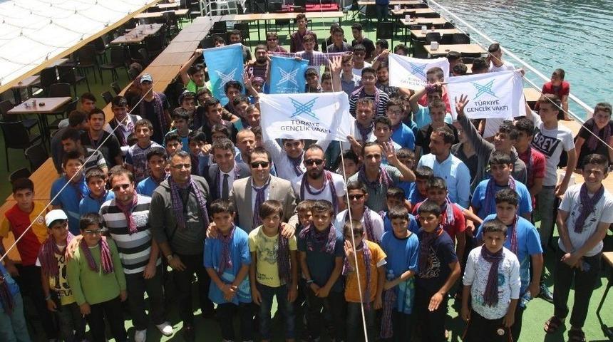 Şırnaklı Ve Şanlıurfalı &Ouml;ğrenciler Trabzon&rsquo;u Gezdi