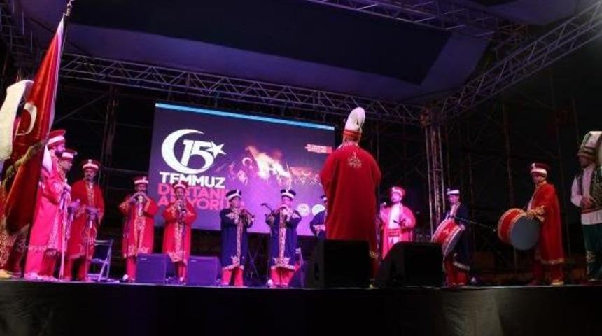 Adapazarı'nda Demokrasi N&ouml;beti'ne Devam Edildi