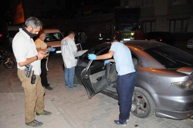 Polisten Kaçan Suriyeliler'in Üzerinde Tabancalar Ve El Bombaları Ele Geçirildi