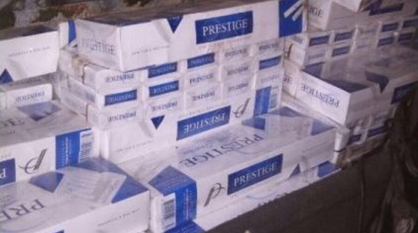 Şof&ouml;r Yatağında Ka&ccedil;ak Sigara Zulası