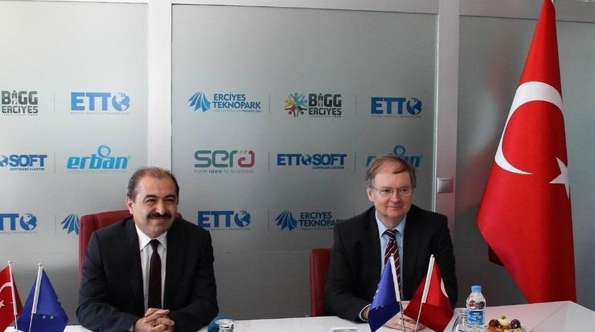 Ab T&uuml;rkiye Delegasyonu Başkanı Ve B&uuml;y&uuml;kel&ccedil;i Christian Berger, Erciyes Teknopark&rsquo;ı Ziyaret Etti