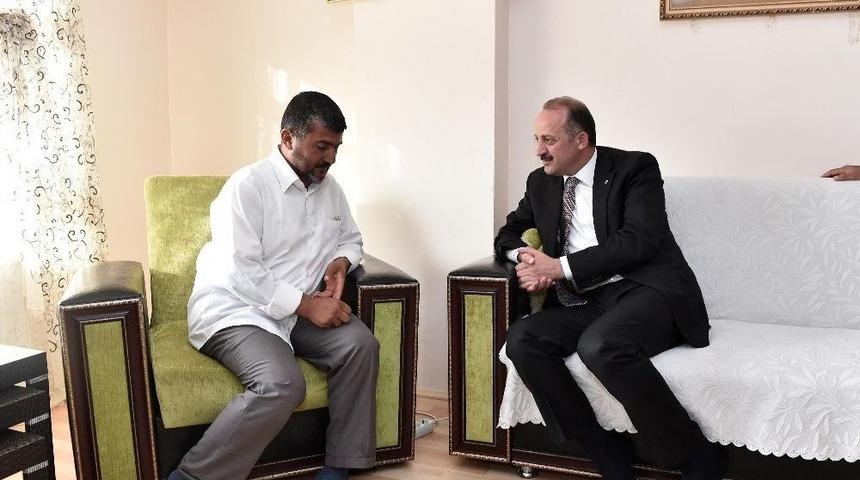 Başkan Akg&uuml;l&rsquo;den 15 Temmuz Gazilerine Ziyaret