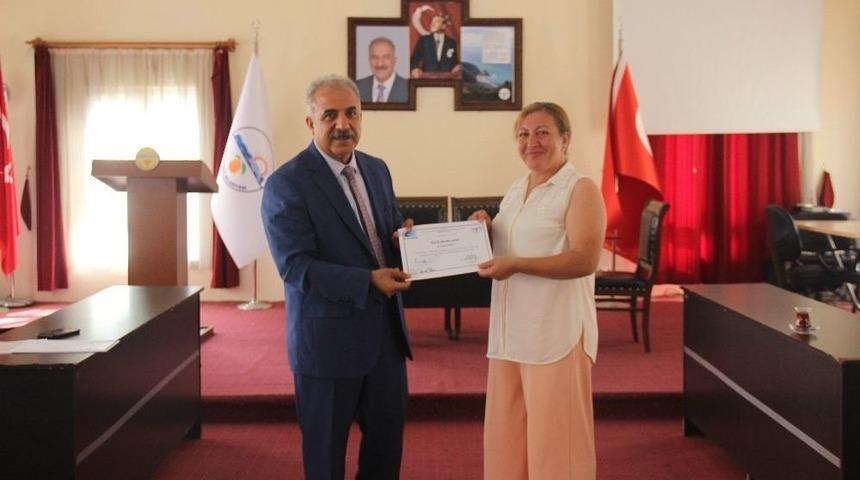 Girişimcilik Eğitimi Alan 120 Kişiye Sertifika