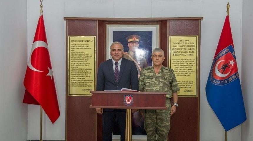 Vali Zorluoğlu&rsquo;ndan Kolordu Komutanlığına Ziyaret