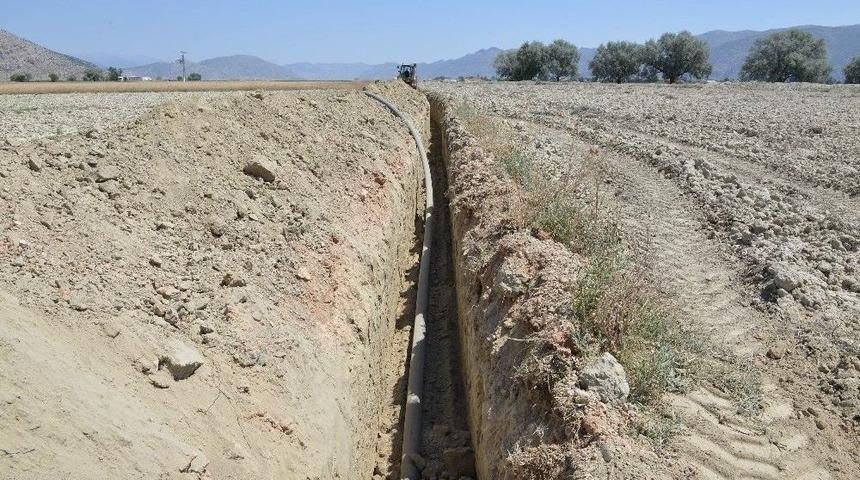 Korkuteli&rsquo;nin &Uuml;&ccedil; Mahallesine Su Yatırımı