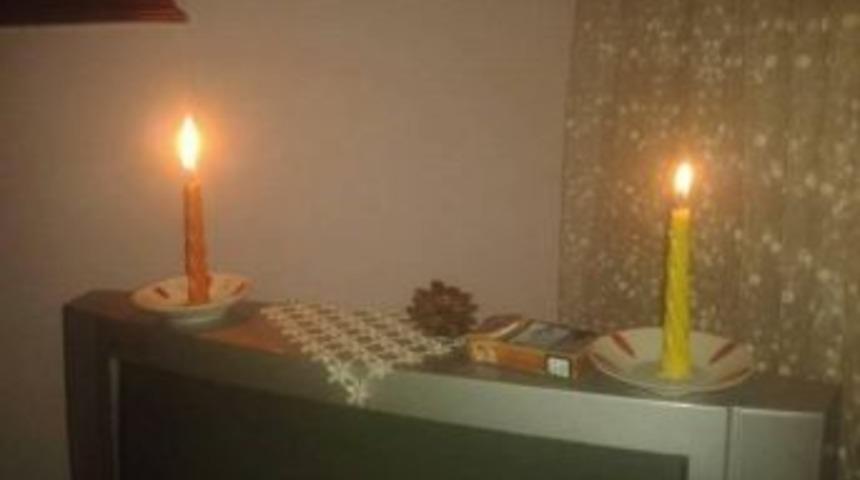 &Ouml;zalp İl&ccedil;esinde Elektrik Kesintisi