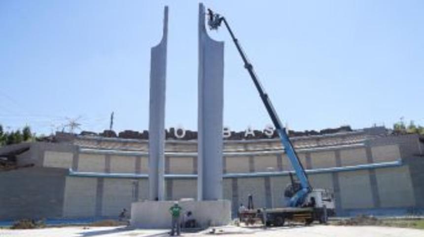 G&ouml;lbaşı&rsquo;nda &ldquo;şehitlik Anıtı&rdquo; 15 Temmuz Akşamı A&ccedil;ılacak