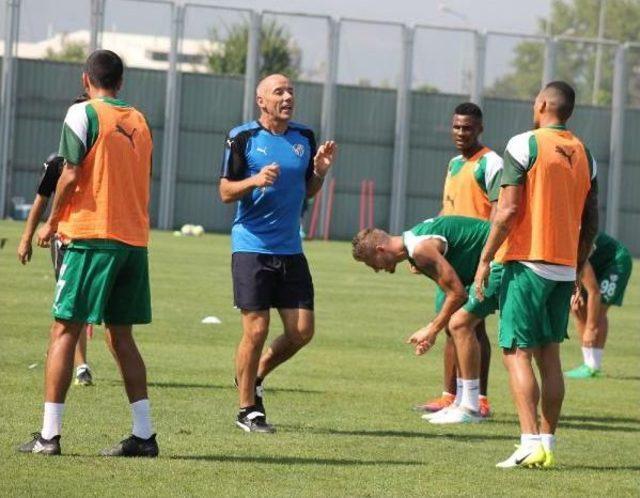 Bursaspor Teknik Direktörü Le Guen: 