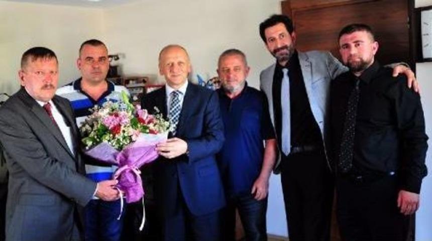 İneg&ouml;lspor&rsquo;Da Raif Demir Yuvada Kaldı