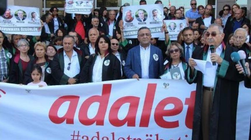 Adalet Sarayı'nda Avukatların 15'inci "adalet N&ouml;beti"