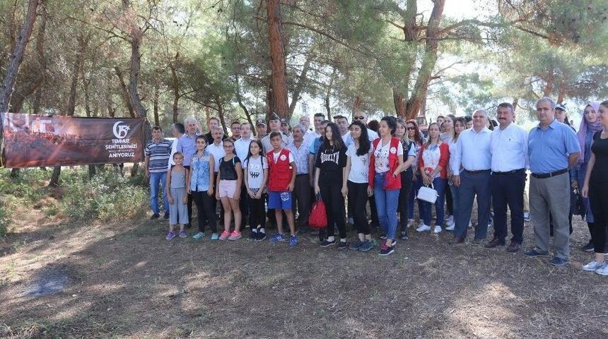 Akhisar&rsquo;da 15 Temmuz Şehitleri Hatıra Ormanına Bakım