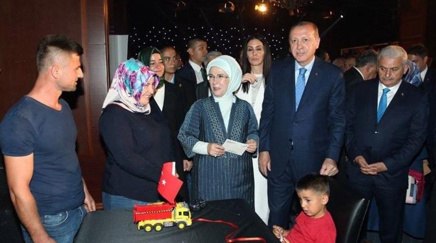 Erdoğan&rsquo;dan 15 Temmuz&rsquo;un Sembol&uuml; Minik Utku Enes&rsquo;e &Ouml;zel İlgi