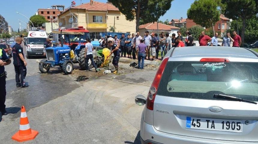 Saruhanlı Kavşağında Trafik Kazası: 1 Yaralı