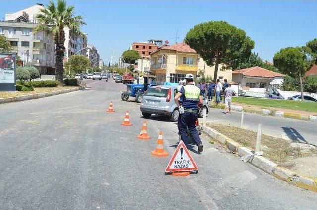 Saruhanlı Kavşağında Trafik Kazası: 1 Yaralı