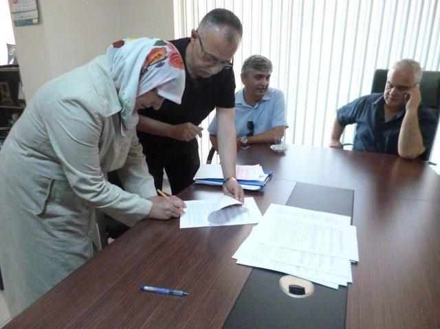 G&ouml;rdes&rsquo;te 10 &Uuml;reticiye Sera Desteği 1