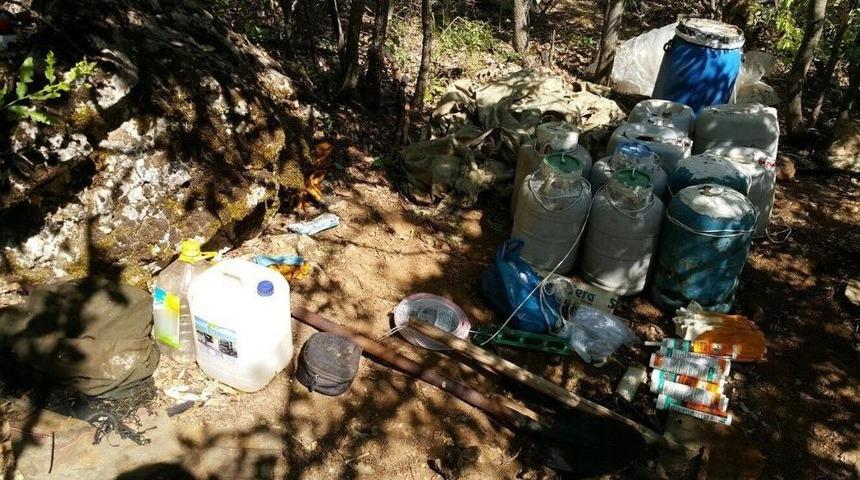 Lice&rsquo;de 4 Ter&ouml;rist &Ouml;ld&uuml;r&uuml;ld&uuml;