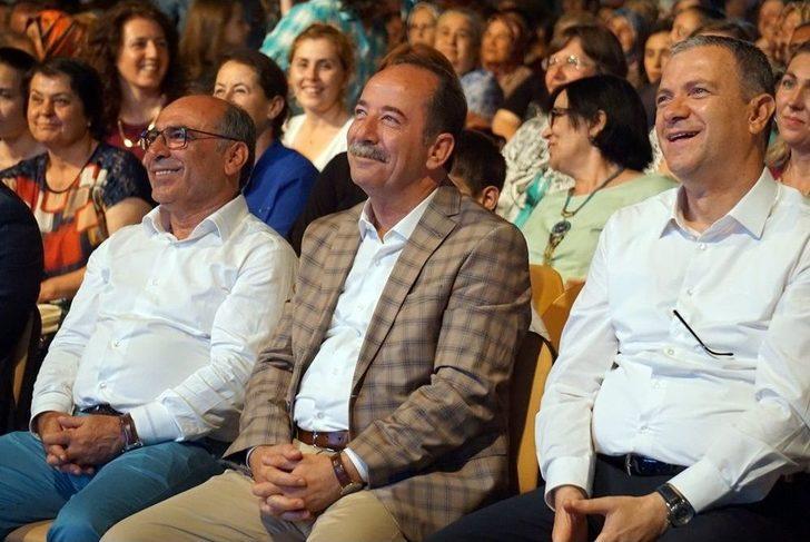 Ünlü Sanatçı Kıraç Kırkpınar Yağlı Güreşlerinde Konser Verdi G5