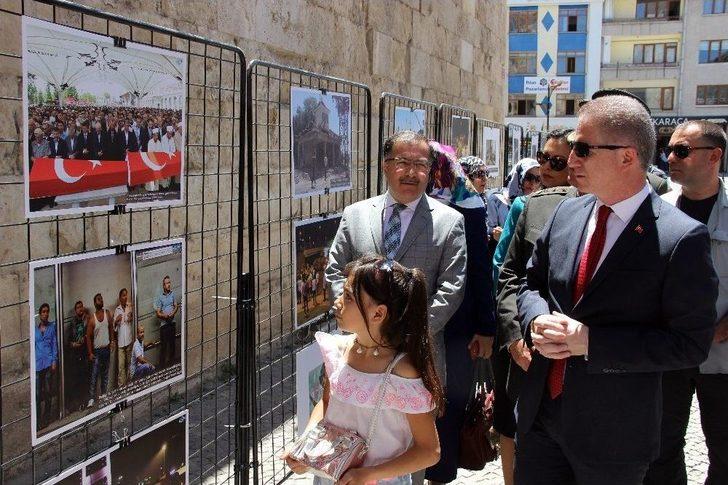 İha’nın ’15 Temmuz Destanı’ Fotoğraf Sergisi Sivas’ta Açıldı G2