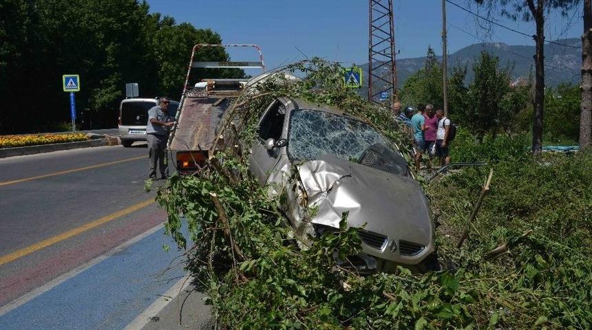 Ortaca&rsquo;da Trafik Kazası, 2 Yaralı