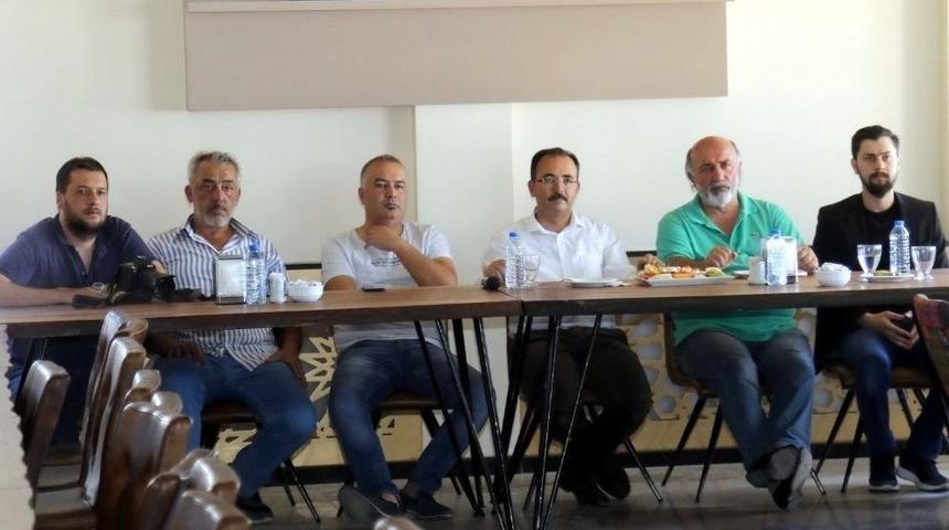 Başkan Cahan Basın Mensuplarıyla Bir Araya Geldi