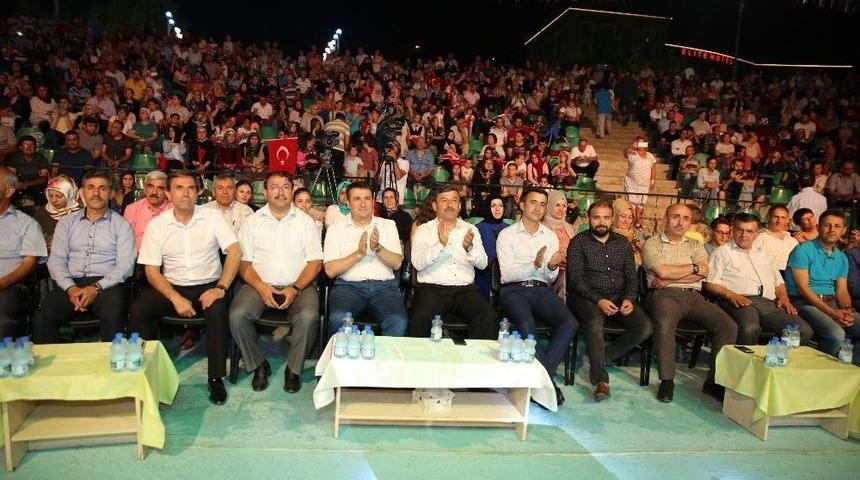 Darıca&rsquo;da Bartınlılar Sahne Aldı