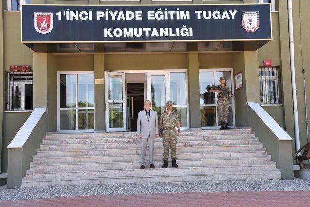 Başkan Ergün Yeni Tugay Komutanı Dere’ye Başarılar Diledi