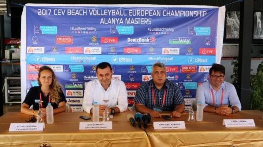 Alanya'da Plaj Voleybolu Avrupa Şampiyonası Heyecanı