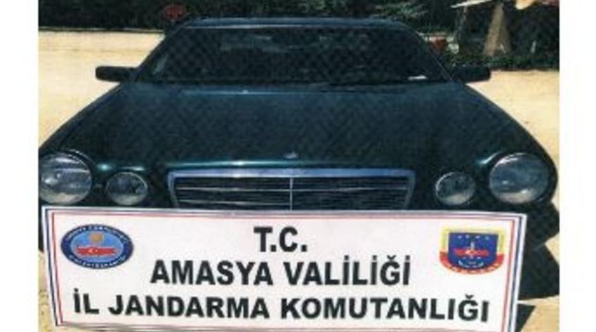 Amasya&rsquo;Da L&uuml;ks Ka&ccedil;ak Otomobil Yakalandı