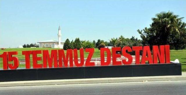 Atatürk Havalimanı’Nda 15 Temmuz Hazırlığı