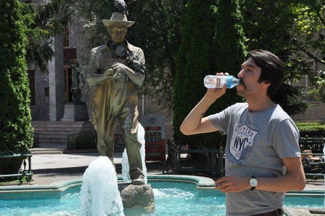 Eskişehir Halkı Sıcak Havalardan Bunaldı 1