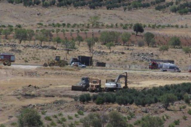 Kilis'te Askerlerin Kaldığı Konteynerlerde Yangın (6)