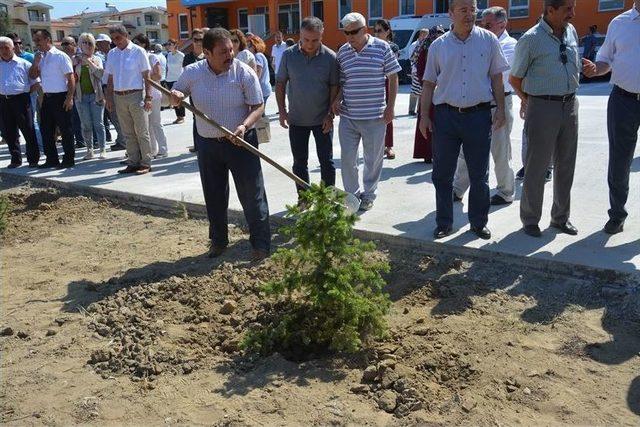 15 Temmuz Şehitleri Anısına Fidan Dikildi