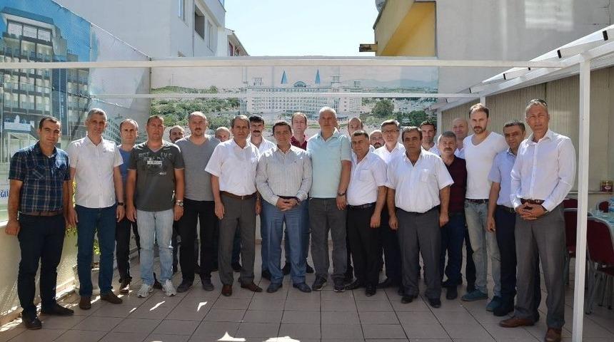 Başkan Bakıcı T&uuml;rk Metal İş Sendikası Y&ouml;netici Ve &Uuml;yeleri İle Bir Araya Geldi