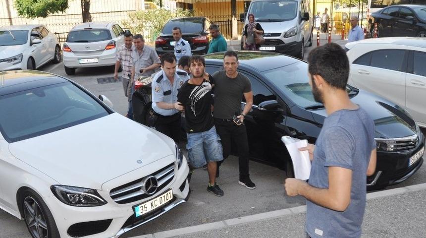 Adliyede Tutuklanınca Ka&ccedil;mak İstedi, Polis Yakaladı
