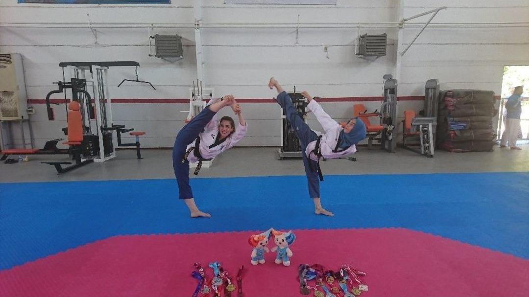 Anadolu &Uuml;niversitesi &Ouml;ğrencilerinden Uluslararası Başarı