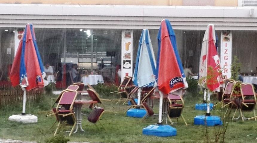 Van&rsquo;da Yağmur Yağışı