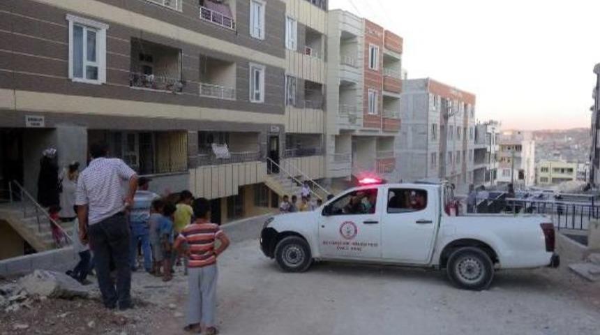 Kadının Intihar Şakası Ekipleri Alarma Ge&ccedil;irdi